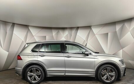 Volkswagen Tiguan II, 2017 год, 2 797 000 рублей, 6 фотография