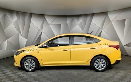 Hyundai Solaris II рестайлинг, 2021 год, 1 300 000 рублей, 5 фотография