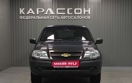 Chevrolet Niva I рестайлинг, 2017 год, 810 000 рублей, 3 фотография