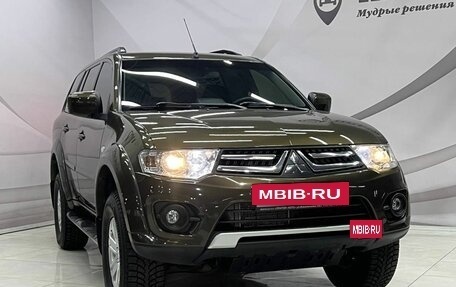 Mitsubishi Pajero Sport II рестайлинг, 2015 год, 1 998 000 рублей, 4 фотография