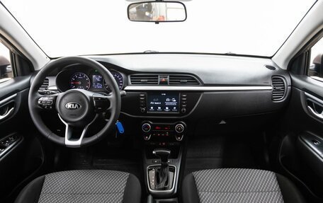 KIA Rio IV, 2018 год, 1 688 000 рублей, 14 фотография