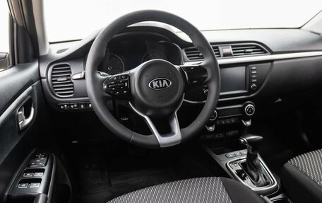 KIA Rio IV, 2018 год, 1 688 000 рублей, 29 фотография