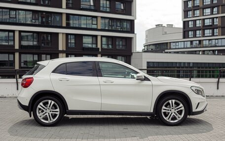 Mercedes-Benz GLA, 2015 год, 1 900 000 рублей, 6 фотография