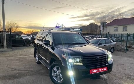 Toyota Land Cruiser 200, 2014 год, 4 650 000 рублей, 2 фотография