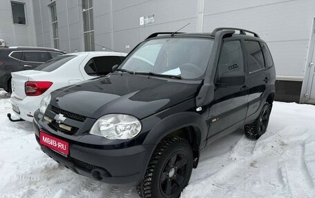 Chevrolet Niva I рестайлинг, 2015 год, 705 000 рублей, 1 фотография