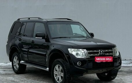 Mitsubishi Pajero IV, 2011 год, 1 750 000 рублей, 3 фотография