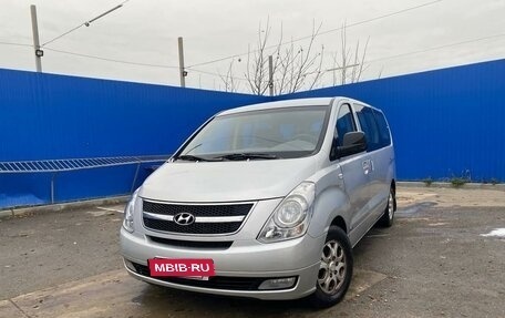 Hyundai Grand Starex Grand Starex I рестайлинг 2, 2008 год, 975 000 рублей, 2 фотография