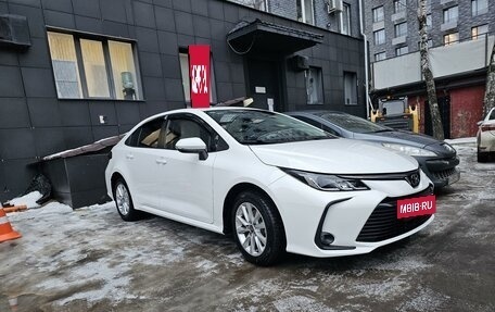 Toyota Corolla, 2023 год, 2 420 000 рублей, 2 фотография