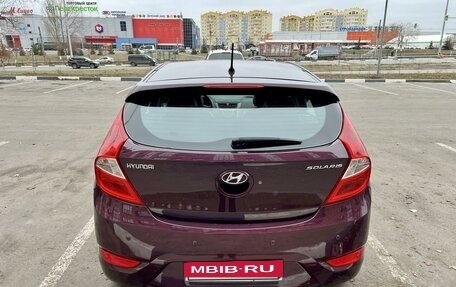 Hyundai Solaris II рестайлинг, 2011 год, 885 000 рублей, 13 фотография