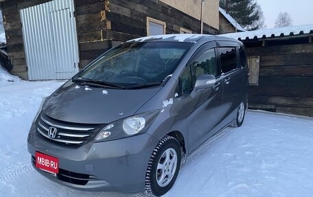 Honda Freed I, 2011 год, 900 000 рублей, 1 фотография