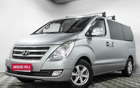 Hyundai Grand Starex Grand Starex I рестайлинг 2, 2017 год, 2 400 000 рублей, 2 фотография