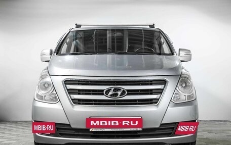 Hyundai Grand Starex Grand Starex I рестайлинг 2, 2017 год, 2 400 000 рублей, 3 фотография