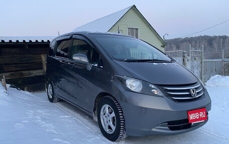 Honda Freed I, 2011 год, 900 000 рублей, 3 фотография