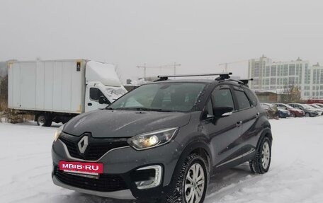 Renault Kaptur I рестайлинг, 2016 год, 1 386 000 рублей, 3 фотография