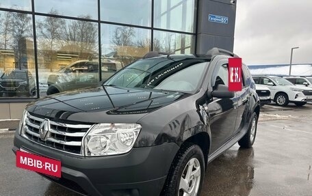 Renault Duster I рестайлинг, 2013 год, 879 000 рублей, 2 фотография