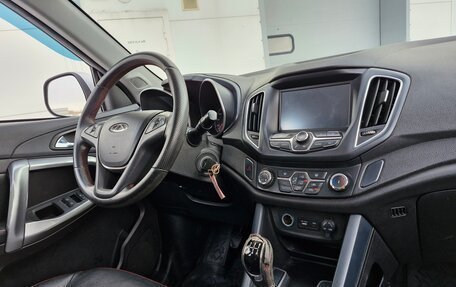 Chery Tiggo 5 I рестайлинг, 2014 год, 880 000 рублей, 24 фотография