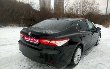 Toyota Camry, 2019 год, 2 690 000 рублей, 5 фотография