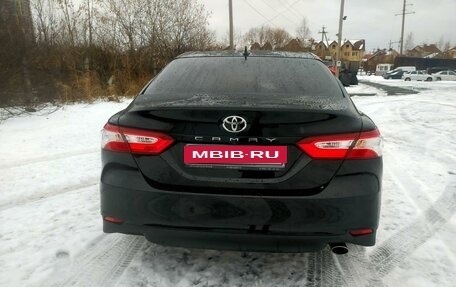 Toyota Camry, 2019 год, 2 690 000 рублей, 6 фотография