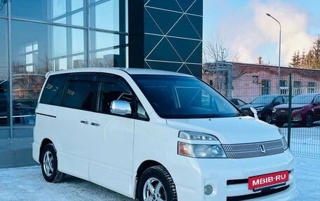 Toyota Voxy II, 2006 год, 1 100 000 рублей, 7 фотография