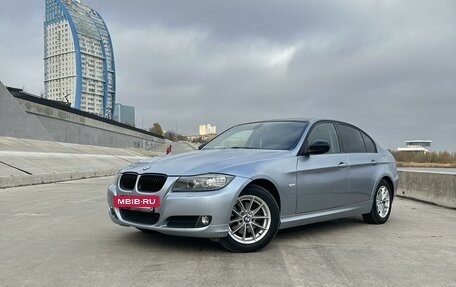 BMW 3 серия, 2011 год, 990 000 рублей, 3 фотография