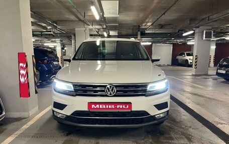 Volkswagen Tiguan II, 2016 год, 3 030 000 рублей, 1 фотография