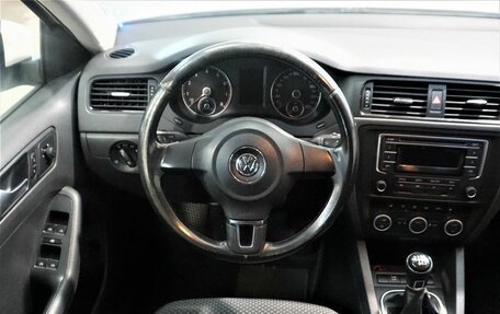 Volkswagen Jetta VI, 2014 год, 949 800 рублей, 10 фотография