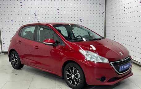 Peugeot 208 II, 2013 год, 679 000 рублей, 3 фотография