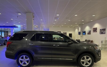 Ford Explorer VI, 2017 год, 2 734 000 рублей, 7 фотография