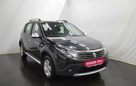 Renault Sandero I, 2014 год, 797 000 рублей, 3 фотография