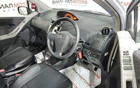 Toyota Vitz, 2008 год, 725 000 рублей, 8 фотография