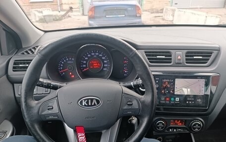 KIA Rio III рестайлинг, 2012 год, 990 000 рублей, 19 фотография