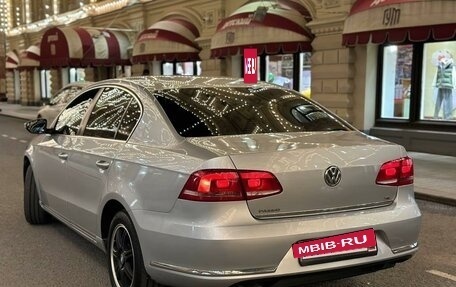 Volkswagen Passat B7, 2011 год, 790 000 рублей, 4 фотография