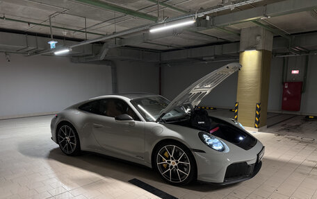 Porsche 911, 2024 год, 38 900 000 рублей, 23 фотография