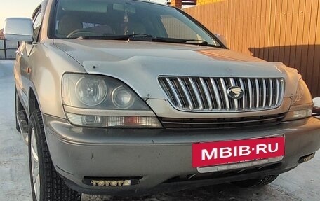 Toyota Harrier, 1998 год, 900 000 рублей, 7 фотография