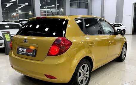 KIA cee'd I рестайлинг, 2009 год, 787 000 рублей, 10 фотография