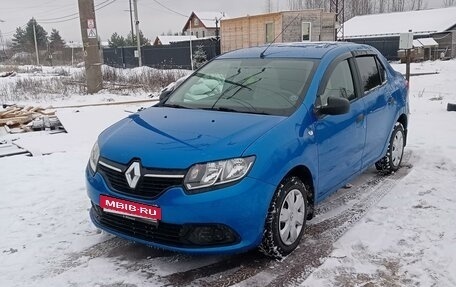 Renault Logan II, 2016 год, 950 000 рублей, 3 фотография