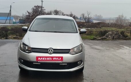 Volkswagen Polo VI (EU Market), 2012 год, 900 000 рублей, 6 фотография