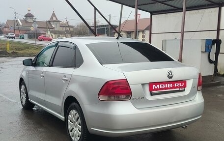 Volkswagen Polo VI (EU Market), 2012 год, 900 000 рублей, 4 фотография