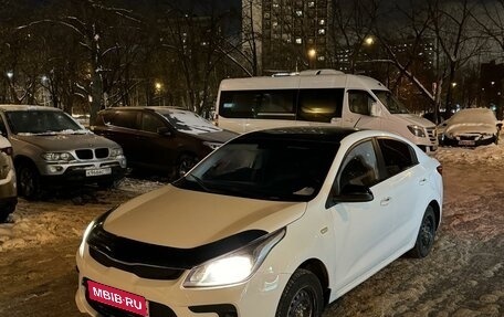 KIA Rio IV, 2018 год, 730 000 рублей, 3 фотография