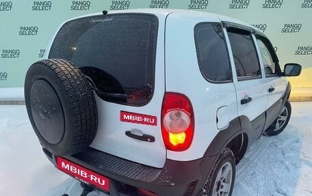 Chevrolet Niva I рестайлинг, 2015 год, 575 000 рублей, 4 фотография