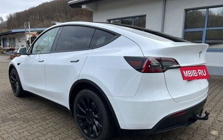 Tesla Model Y I, 2021 год, 6 488 000 рублей, 4 фотография