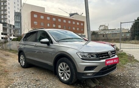 Volkswagen Tiguan II, 2019 год, 2 300 000 рублей, 7 фотография