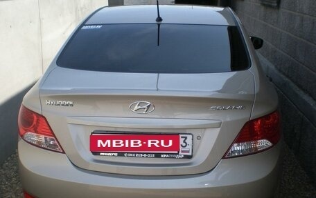 Hyundai Solaris II рестайлинг, 2012 год, 630 000 рублей, 5 фотография