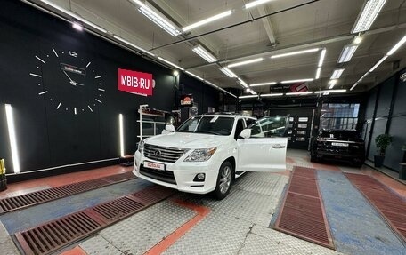 Lexus LX III, 2011 год, 5 450 000 рублей, 3 фотография