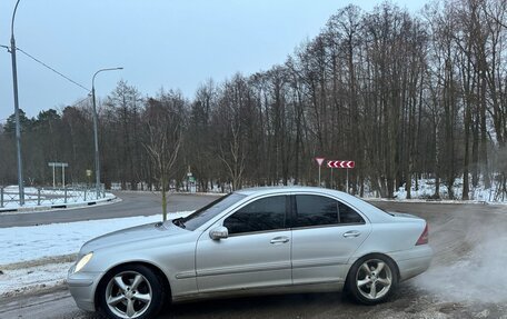 Mercedes-Benz C-Класс, 2002 год, 750 000 рублей, 2 фотография