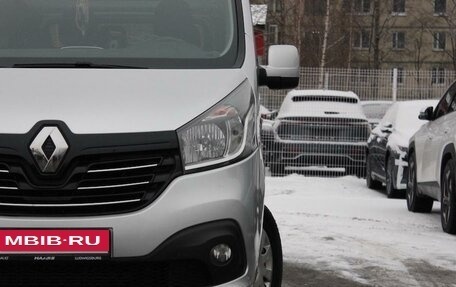 Renault Trafic, 2018 год, 2 770 000 рублей, 2 фотография