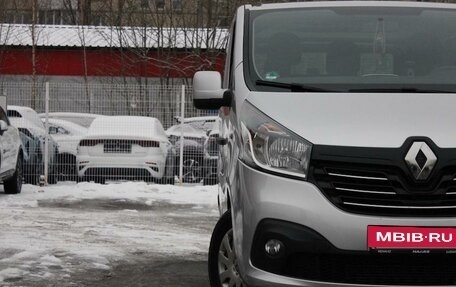 Renault Trafic, 2018 год, 2 770 000 рублей, 7 фотография