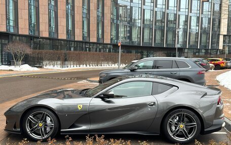 Ferrari 812, 2021 год, 37 900 000 рублей, 5 фотография