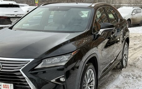 Lexus RX IV рестайлинг, 2017 год, 3 700 000 рублей, 8 фотография