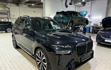 BMW X7, 2024 год, 19 250 000 рублей, 3 фотография